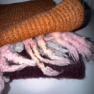 GAP Colorblock Knit Fringe Scarf – Pink, Gray & Rust –Soft Cozy Winter Wrap (OS)